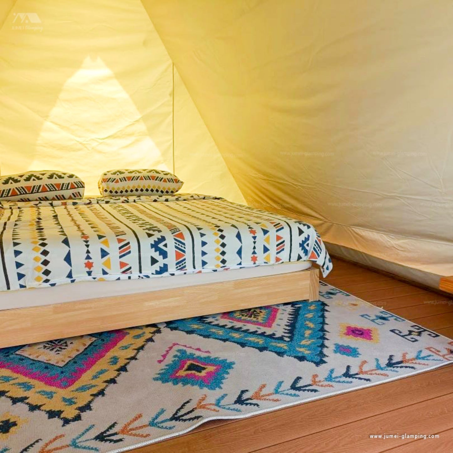 AX17 - Basic Safari Tent with Small Veranda