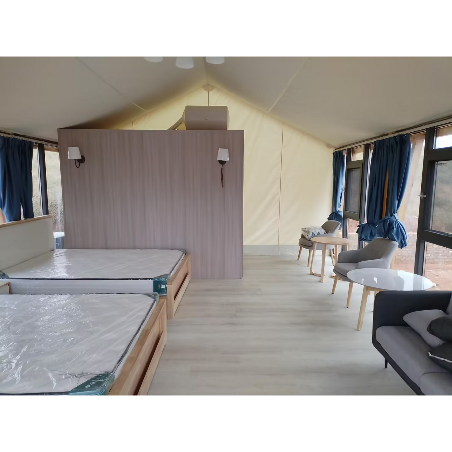 B32 - Compact Luxury Safari Tent
