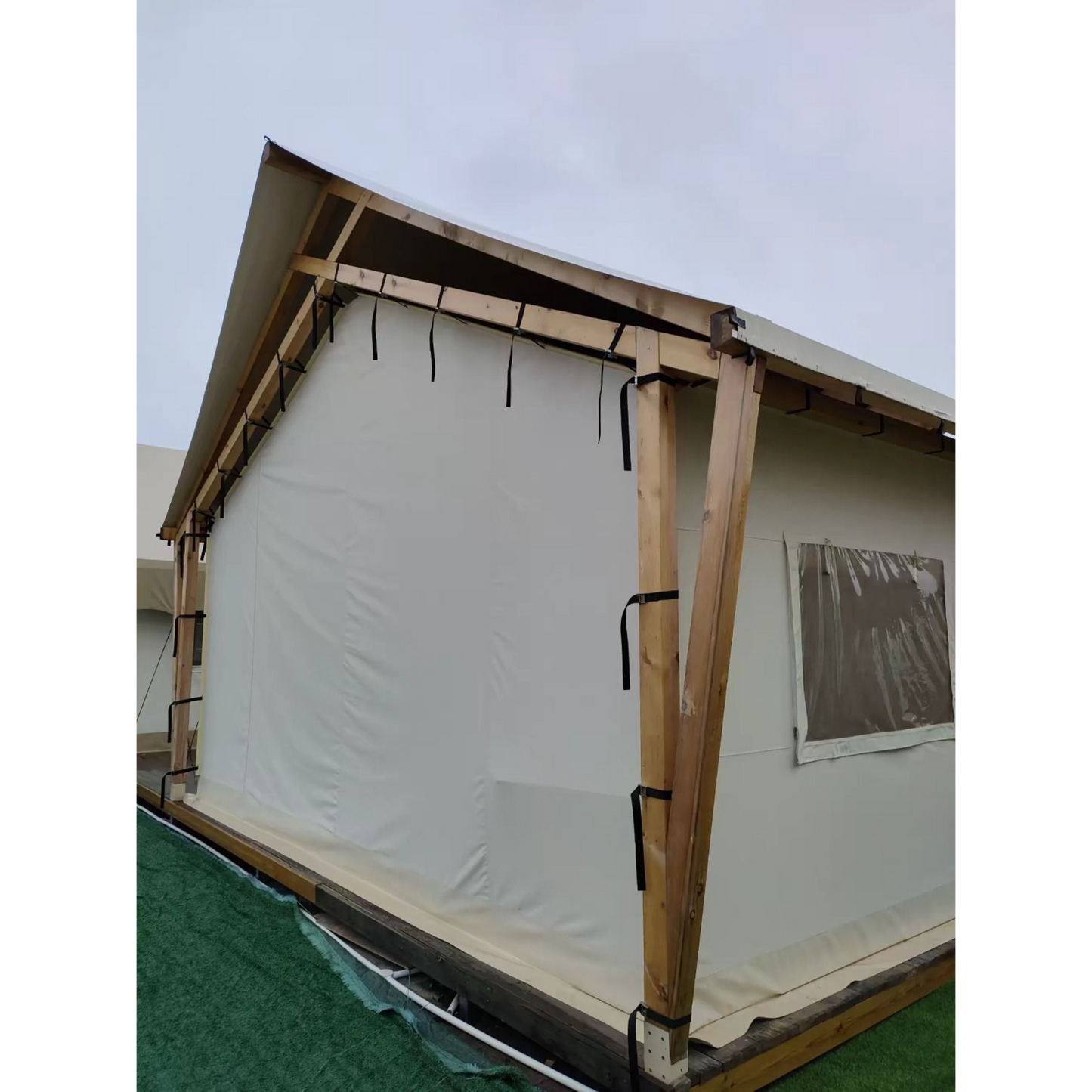 C32 - New Classic Safari Tent