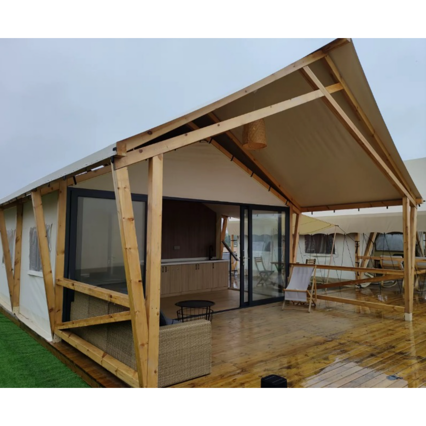 C32 - New Classic Safari Tent