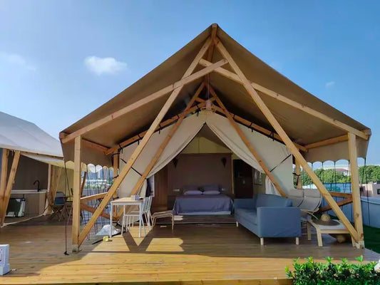 E40 - Sunroom Safari Tent