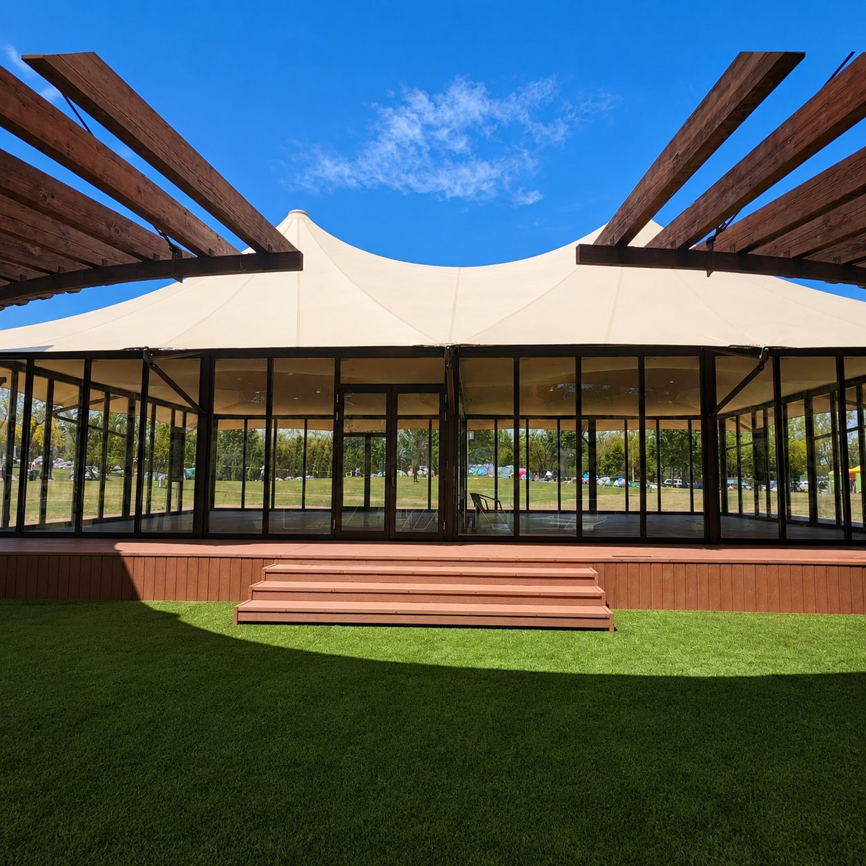 Y150 Luxury Lodge Tent