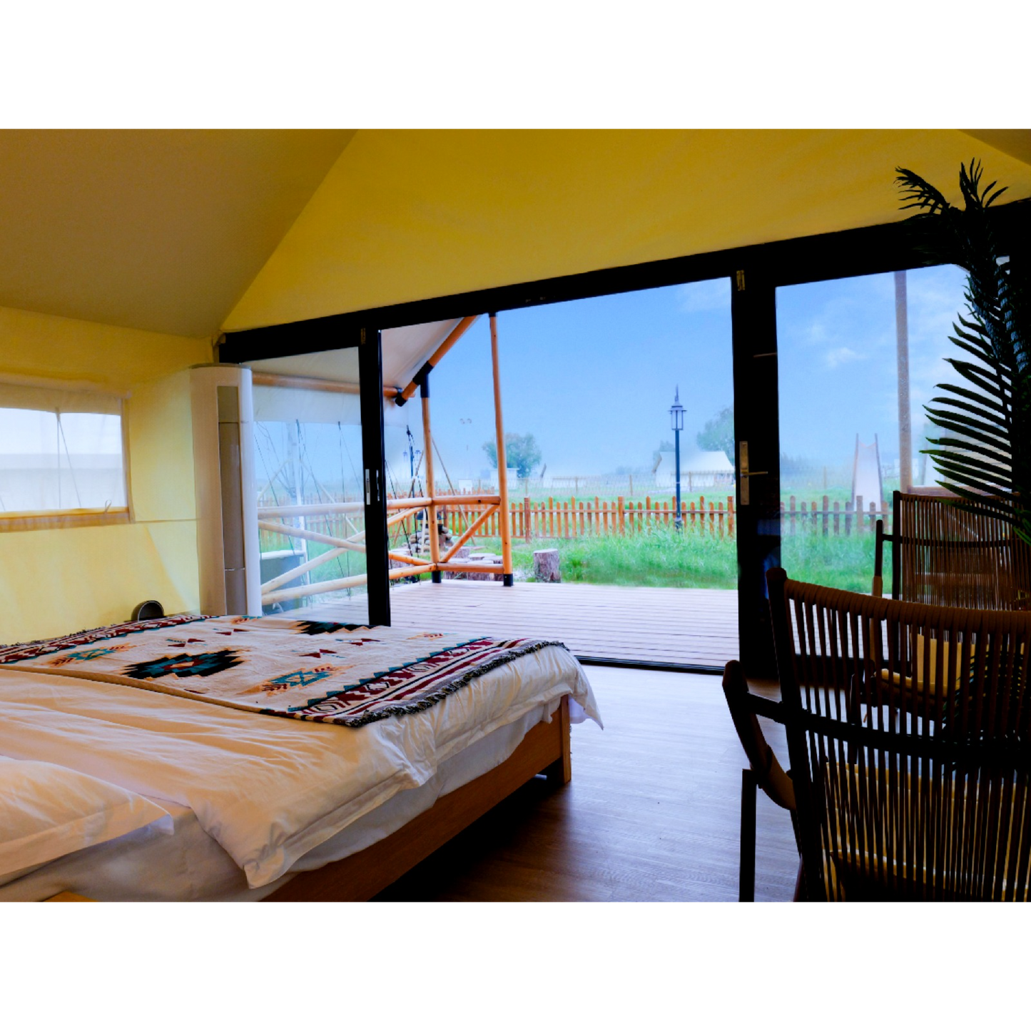 B40 - Classic Luxury Safari Tent